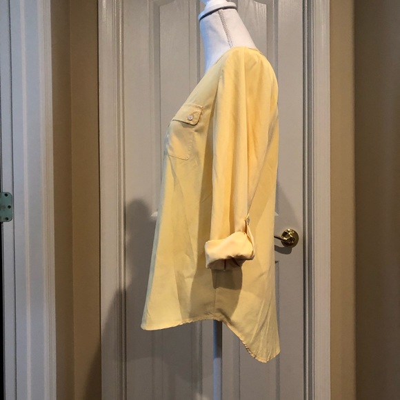 Chico’s Top - Picture 2 of 6